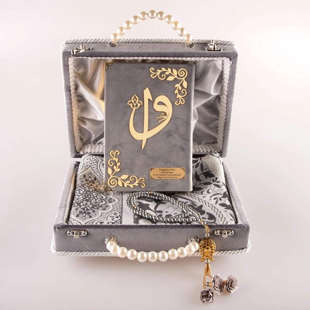 HAYRAT NEŞRİYAT - Boncuklu Kutu Çeyizlik, Seccade + Tesbih + Kuran Hediye Seti (Çanta Boy, Gri)