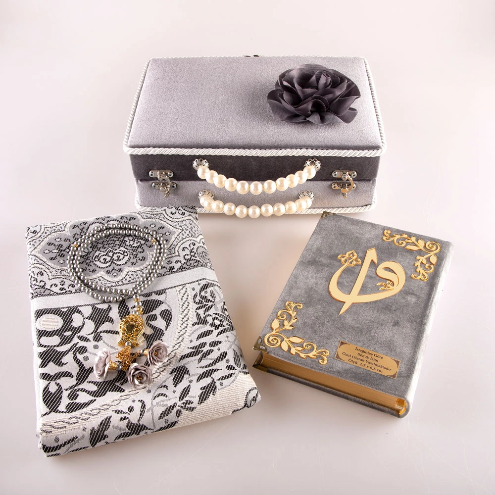 Boncuklu Kutu Çeyizlik, Seccade + Tesbih + Kuran Hediye Seti (Çanta Boy, Gri)