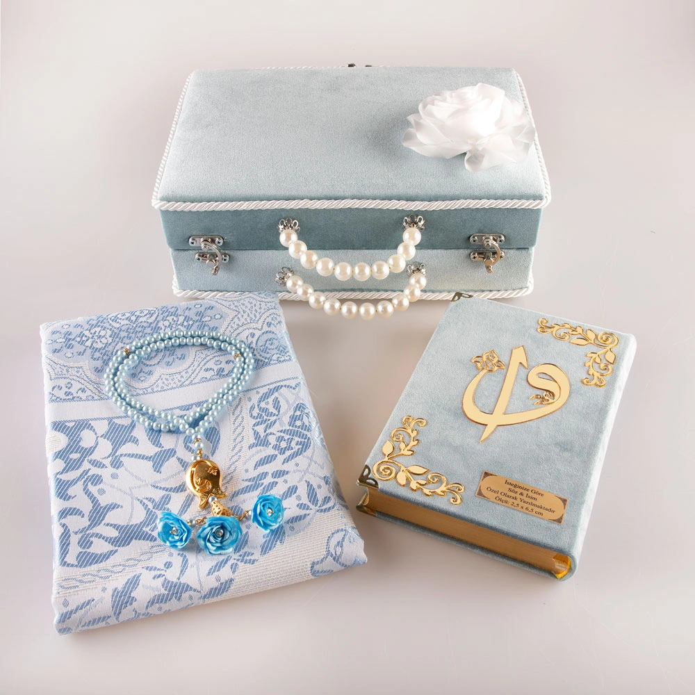 Boncuklu Kutu Çeyizlik, Seccade + Tesbih + Kuran Hediye Seti (Çanta Boy, Mavi)