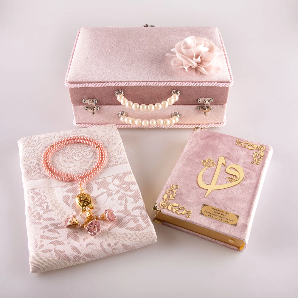 Boncuklu Kutu Çeyizlik, Seccade + Tesbih + Kuran Hediye Seti (Çanta Boy, Pudra Pembe)