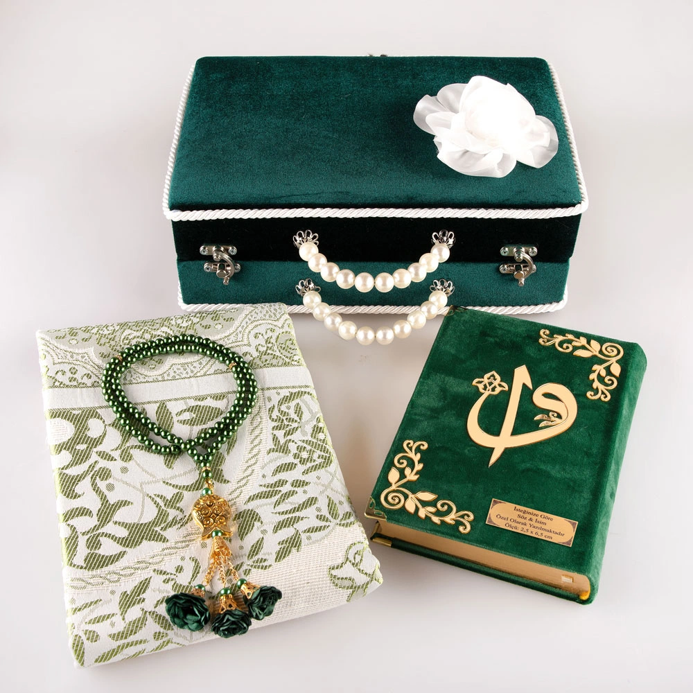 Boncuklu Kutu Çeyizlik, Seccade + Tesbih + Kuran Hediye Seti (Çanta Boy, Yeşil)
