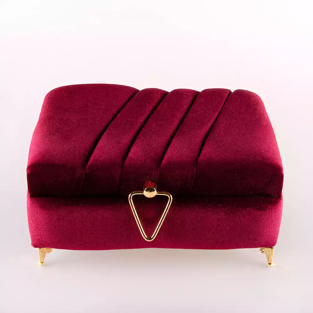 HAYRAT NEŞRİYAT - Çizgili Kutu Çeyizlik, Şal + Seccade + Tesbih + Kuran Hediye Seti (Çanta B. Kadife, Bordo, Elif-Vav)