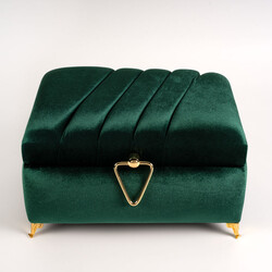 HAYRAT NEŞRİYAT - Çizgili Kutu Çeyizlik, Şal + Seccade + Tesbih + Kuran Hediye Seti (Çanta B. Kadife, Yeşil, Elif-Vav) HAYRAT NEŞRİYAT - Çizgili Kutu Çeyizlik, Şal + Seccade + Tesbih + Kuran Hediye Seti (Çanta B. Kadife, Yeşil, Elif-Vav)