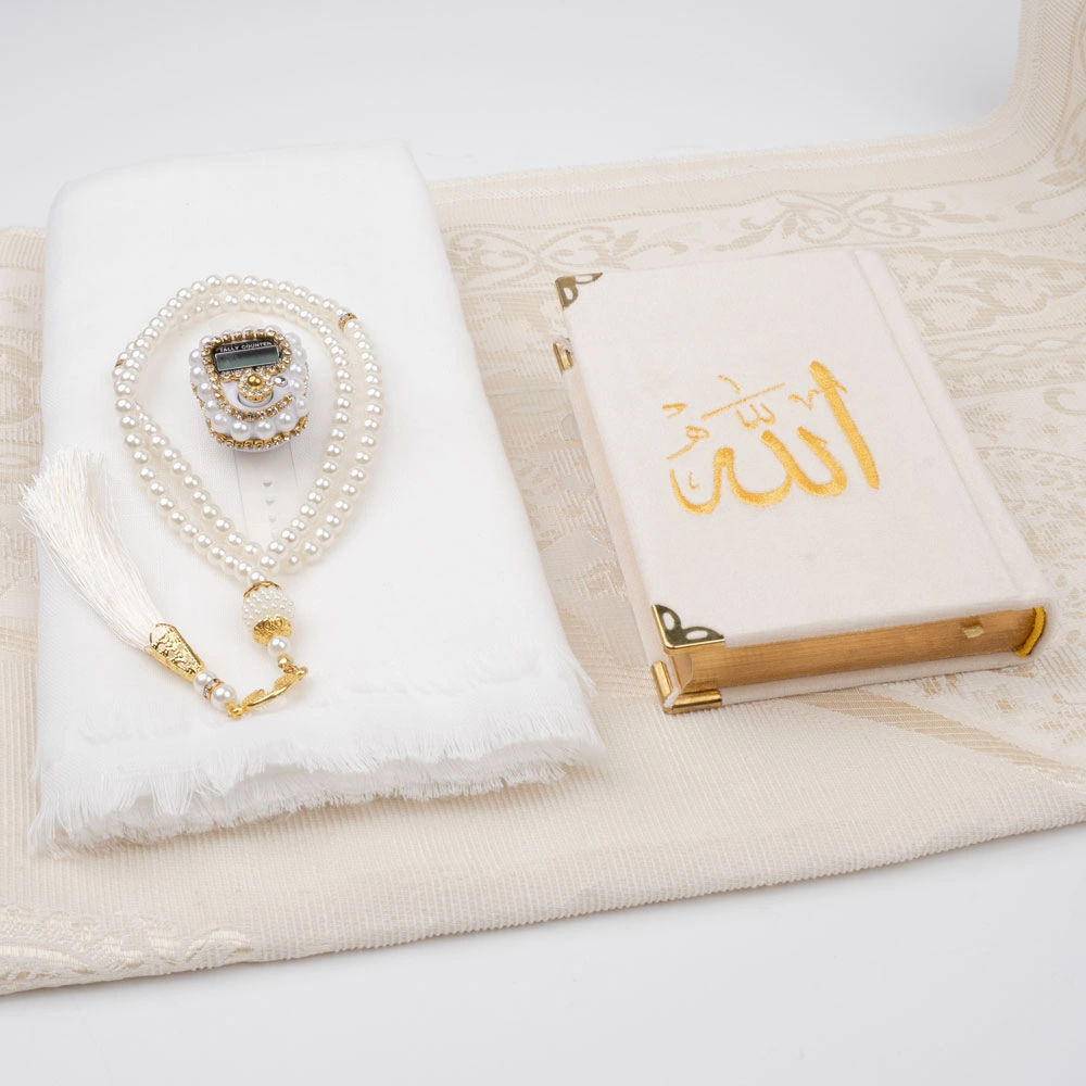 Eşarp + Esans + Tesbih + Zikirmatik + Büyük Cep Boy Kadife Kuran Seti (Nakışlı, Beyaz) - Thumbnail