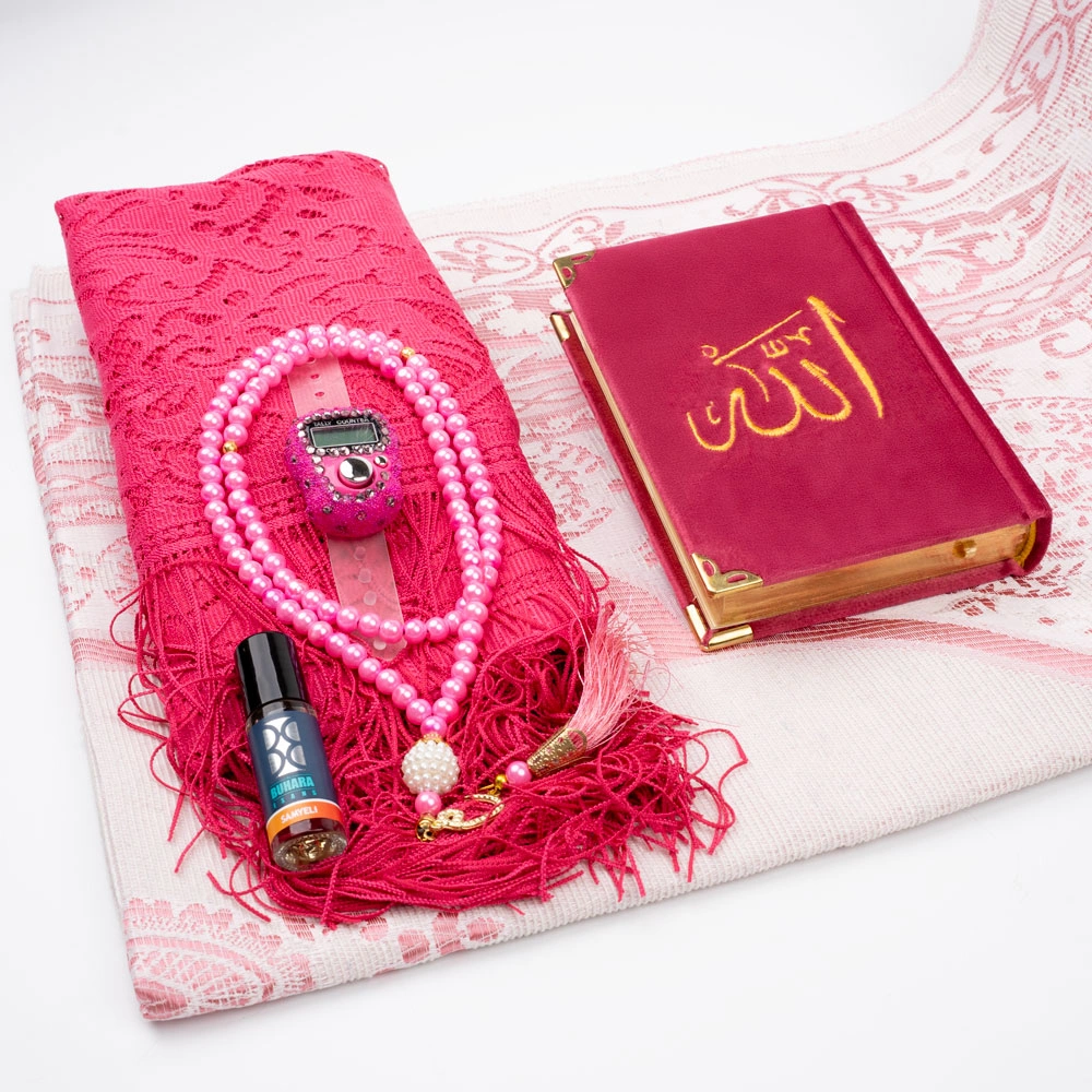 Eşarp + Esans + Tesbih + Zikirmatik + Büyük Cep Boy Kadife Kuran Seti (Nakışlı, Fuşya)