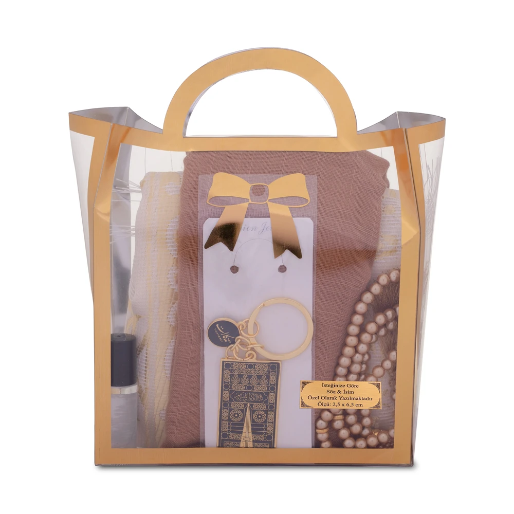 Flamlı Eşarp + Tesbih + Anahtarlık + Esans + Seccade Hediye Seti (Gold)