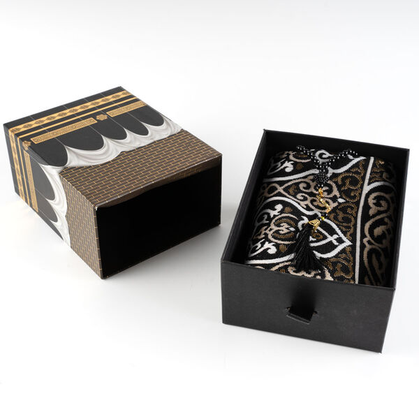 Kabe Desen Karton Kutu + Vavlı İnci Tesbih + Secccade