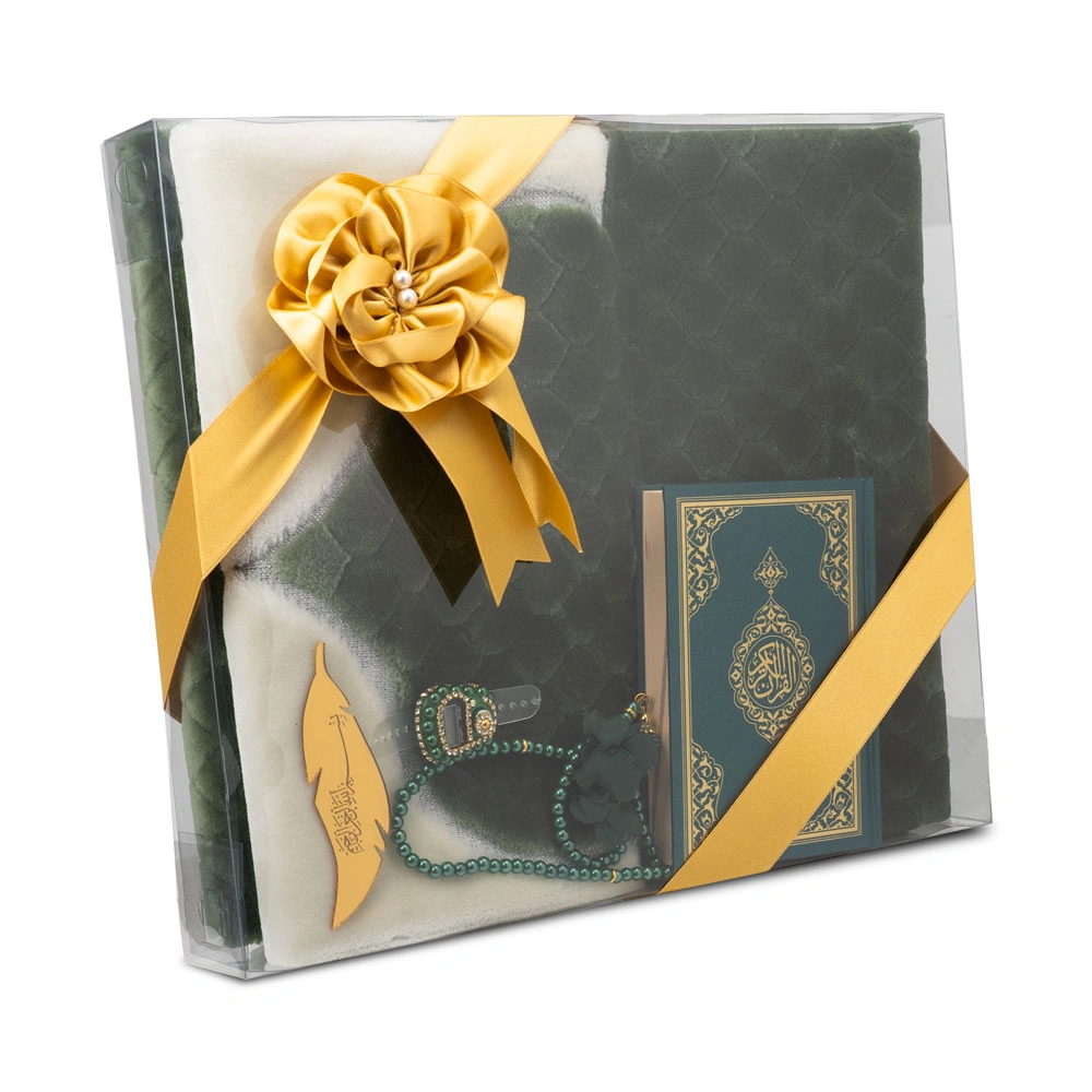 Kadife Seccade (120x70) + Tesbih + Zikirmatik + Ayraç + Çanta Boy Kuran Hediye Seti (Yeşil)