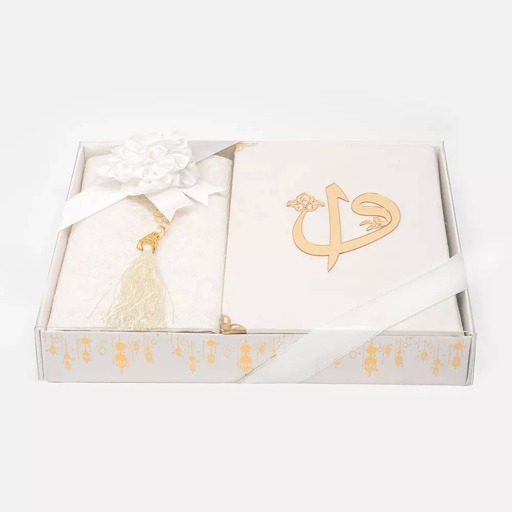 HAYRAT NEŞRİYAT - Kuran + Seccade + Tesbih Hediye Seti (Hafız Boy, ElifVav, Kadife, Desenli Kutu, Beyaz) HAYRAT NEŞRİYAT - Kuran + Seccade + Tesbih Hediye Seti (Hafız Boy, ElifVav, Kadife, Desenli Kutu, Beyaz)