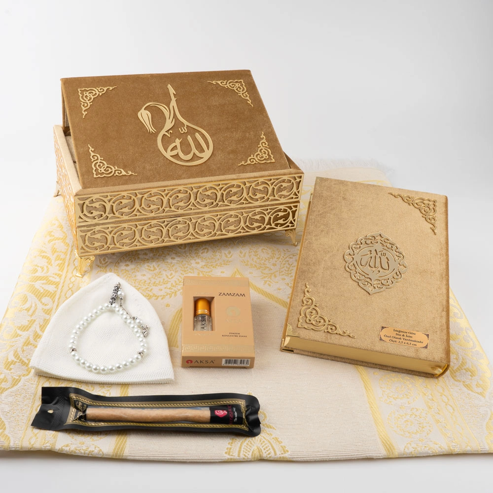 Kuran + Seccade + Tesbih + Takke + Esans + Misvak Hediye Seti (Orta Boy, Raşel Cilt, Gold)