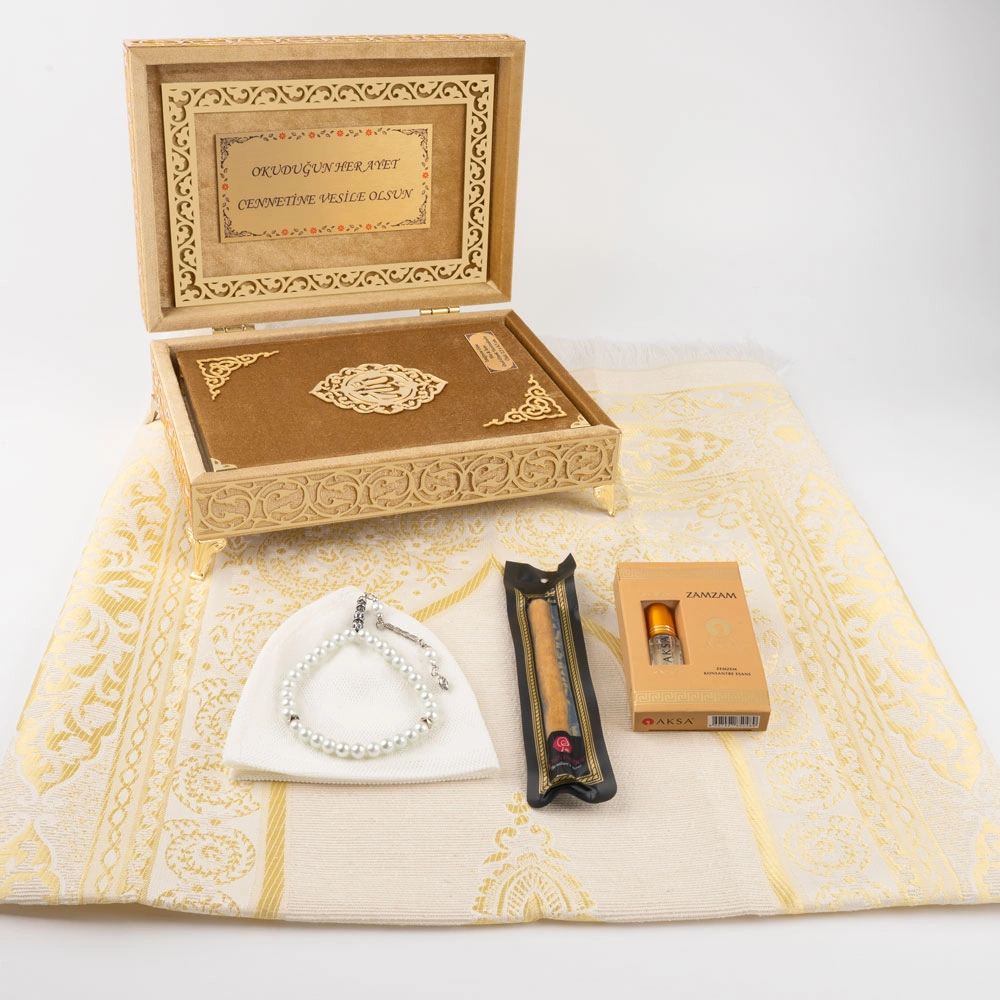 Kuran + Seccade + Tesbih + Takke + Esans + Misvak Hediye Seti (Orta Boy, Raşel Cilt, Gold)
