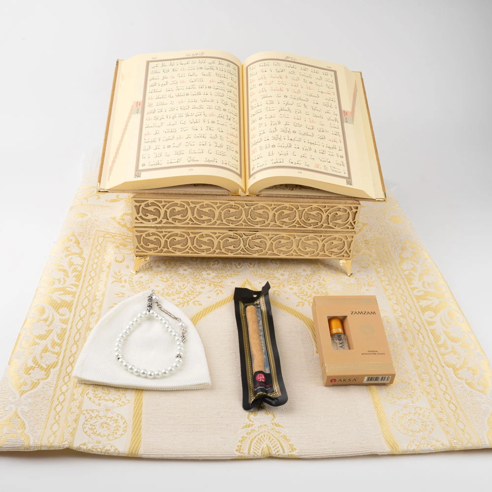 Kuran + Seccade + Tesbih + Takke + Esans + Misvak Hediye Seti (Orta Boy, Raşel Cilt, Gold)