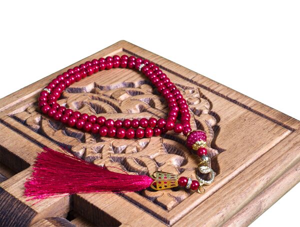 Pearl Salah Beads Maroon (99beads) 6 mm.  Shahzada