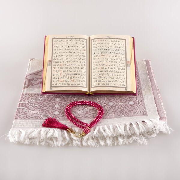 Prayer Mat + Salah Beads + Quran Gift Set (Bag Size, Fuchsia Pink)