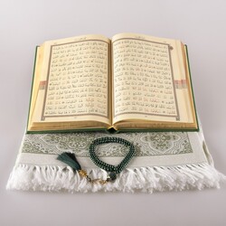 Prayer Mat + Salah Beads + Quran Gift Set (Medium Size, Green) - Thumbnail