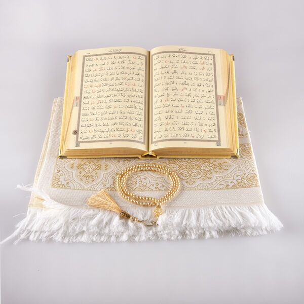 Prayer Mat + Salah Beads + Velvet Bound Quran Gift Set (Hafiz Size, Gold1)