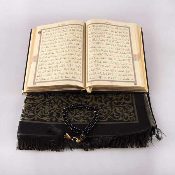 Prayer Mat + Salah Beads + Velvet Bound Quran Gift Set (Medium Size, Black1)