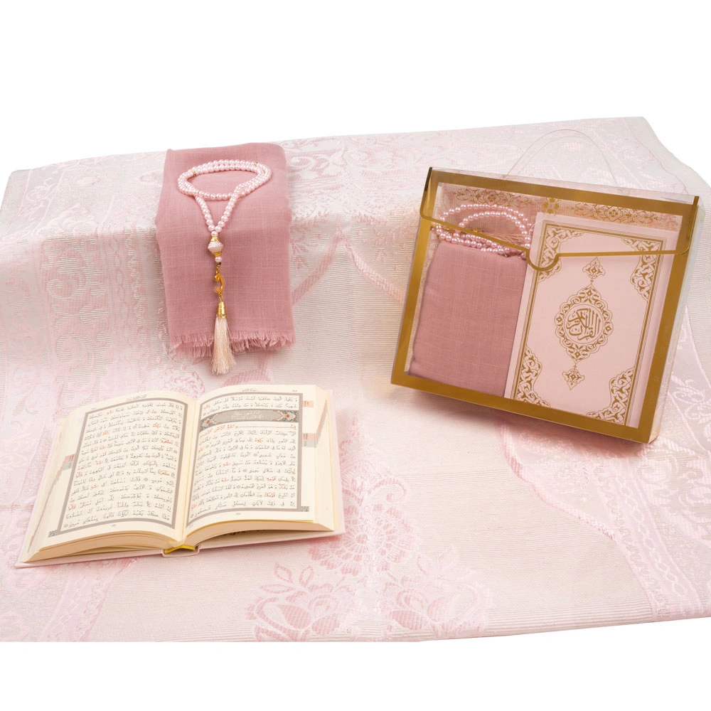 Şal + Seccade + Tesbih + Kuran Hediye Seti (Çanta Boy, Asetat Çanta, Pembe)