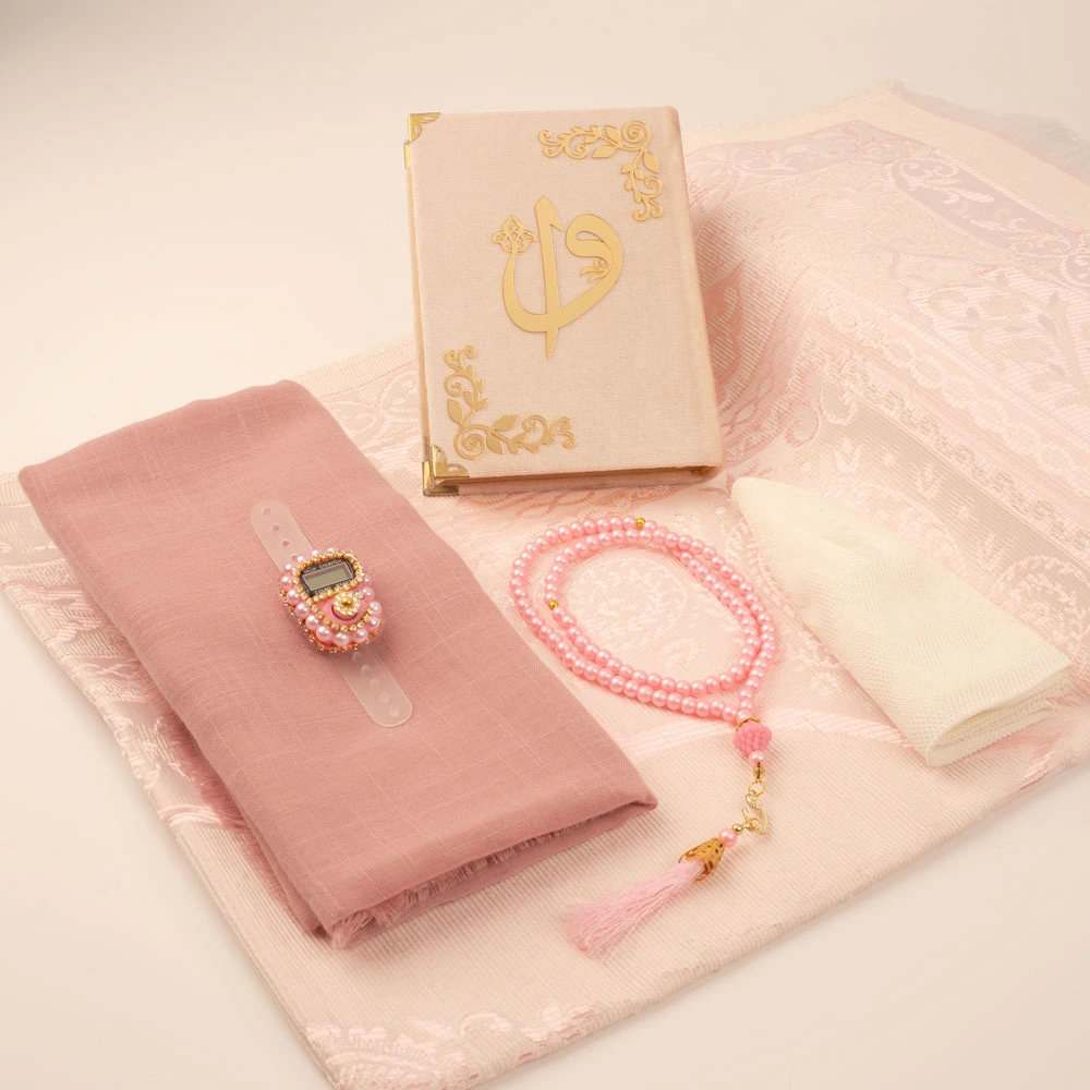 Eşarp + Takke + Seccade + Tesbih + Zikirmatik + Kuran Hediye Seti (Çanta Boy, Pembe)