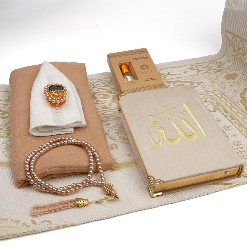 Seccade + Eşarp + Takke + Zikirmatik + Tesbih + Koku + Kuran Hediye Seti (Nakışlı, Vizon)