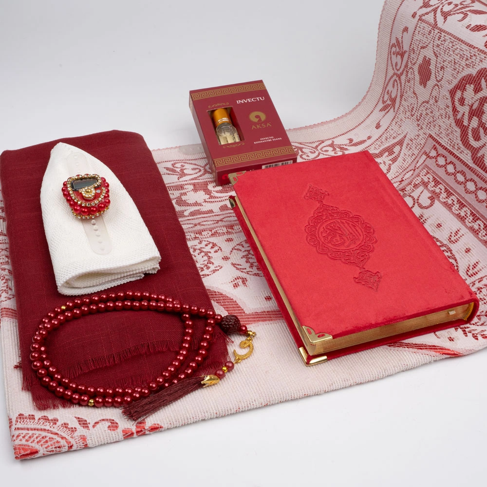 Seccade + Eşarp + Takke + Zikirmatik + Tesbih + Koku + Kuran Hediye Seti (Soğuk Baskı, Kırmızı)