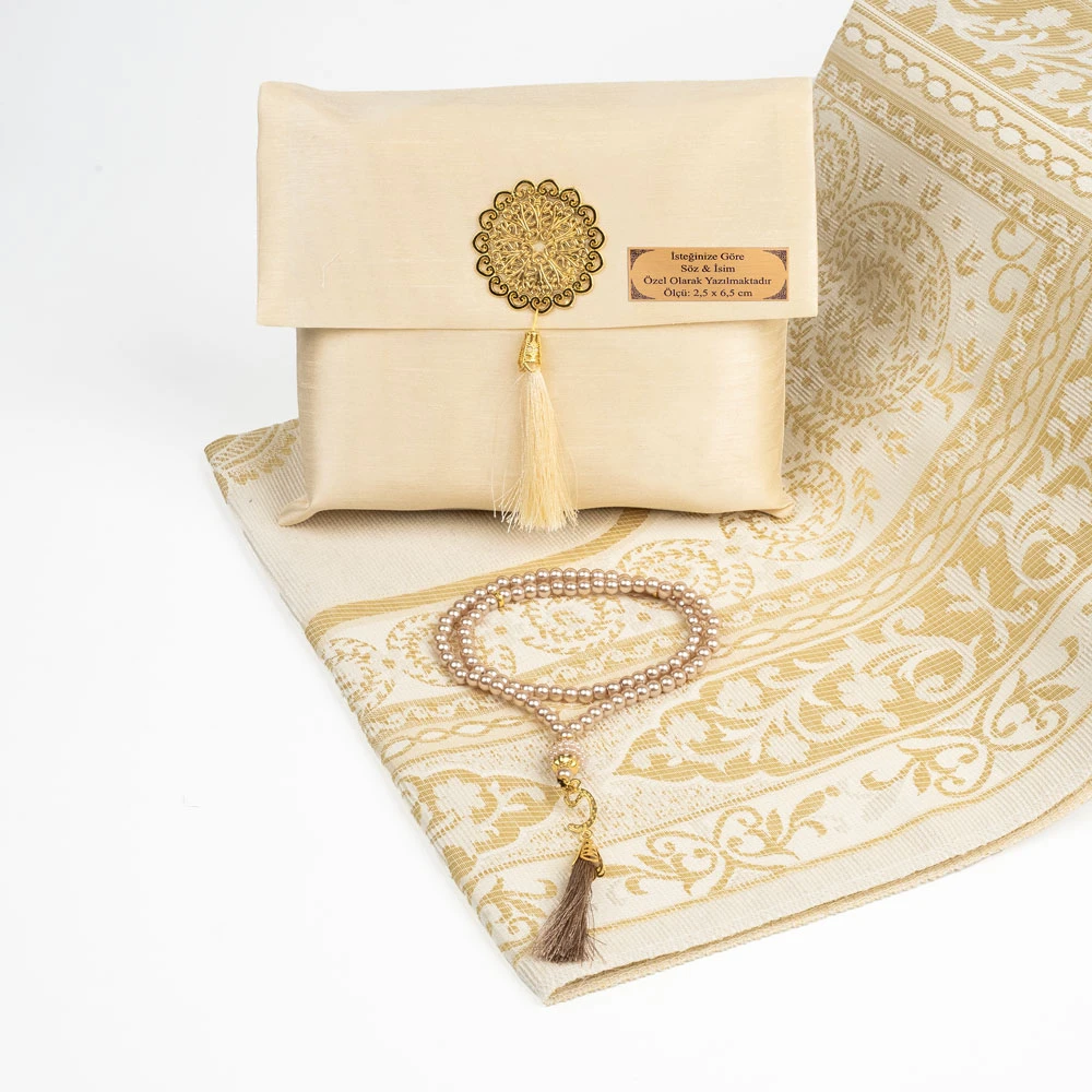 HAYRAT NEŞRİYAT - Seccade + Tesbih Hediye Seti (Şantuk Kese, Gold) 