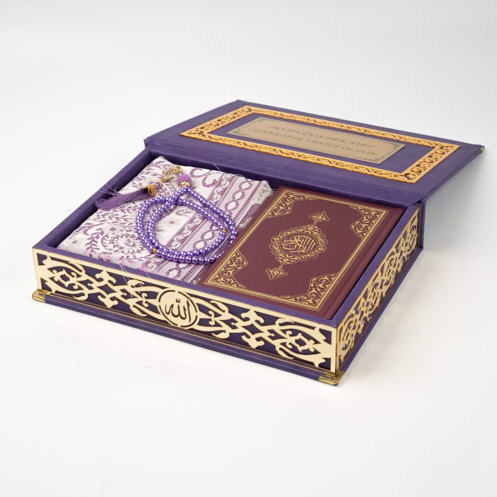 Seccade + Vavlı İnci Tesbih + Çanta boy Kuran Hediye Seti (Termo Deri Kutulu)