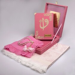 Shawl + Prayer Mat + Quran Gift Set (Bag Size, Box, Powder Pink) - Thumbnail