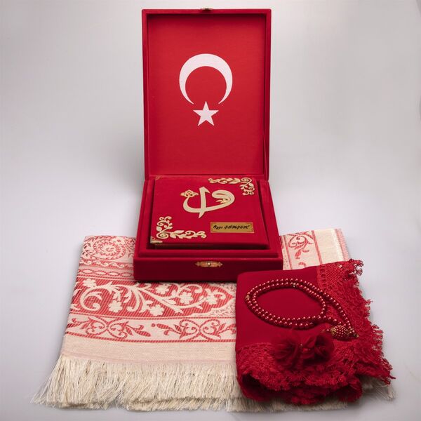 Shawl + Prayer Mat + Quran Gift Set (Bag Size, Box, Red)