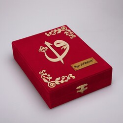 Shawl + Prayer Mat + Quran Gift Set (Bag Size, Box, Red) - Thumbnail