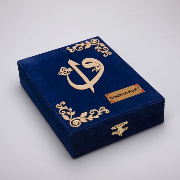 Shawl + Prayer Mat + Quran Gift Set (Bookrest Size, Box, Dark Blue)