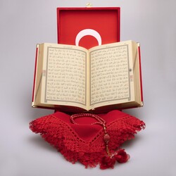 Shawl + Prayer Mat + Quran Gift Set (Hafiz Size, Box, Red) - Thumbnail