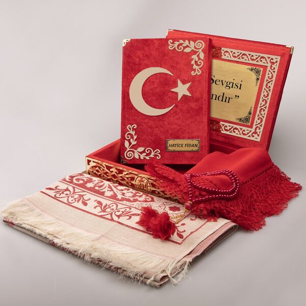 Shawl + Prayer Mat + Salah Beads + Crescent and Star Quran Gift Set (Medium Size, Red, Gold Plexy)