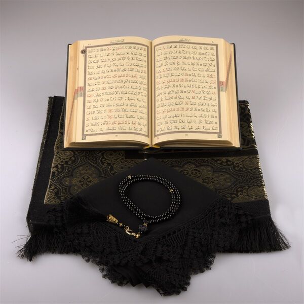 Shawl + Prayer Mat + Salah Beads + Quran Gift Set (Hafiz Size, Black1)