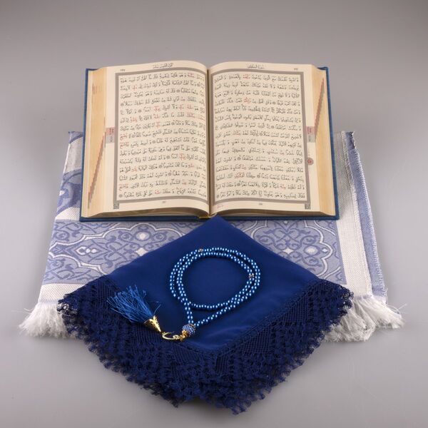 Shawl + Prayer Mat + Salah Beads + Quran Gift Set (Hafiz Size, Navy Blue)