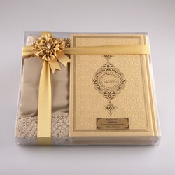 Shawl + Prayer Mat + Salah Beads + Quran Gift Set (Medium Size, Gold1) - Thumbnail