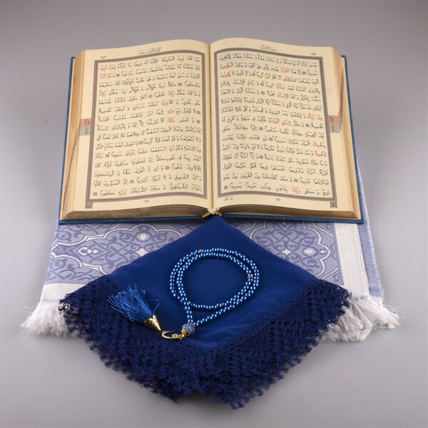 Shawl + Prayer Mat + Salah Beads + Quran Gift Set (Medium Size, Navy Blue)