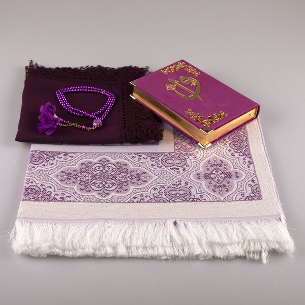 Shawl + Prayer Mat + Salah Beads + Velvet Bound Quran Gift Set (Bag Size, Purple) 