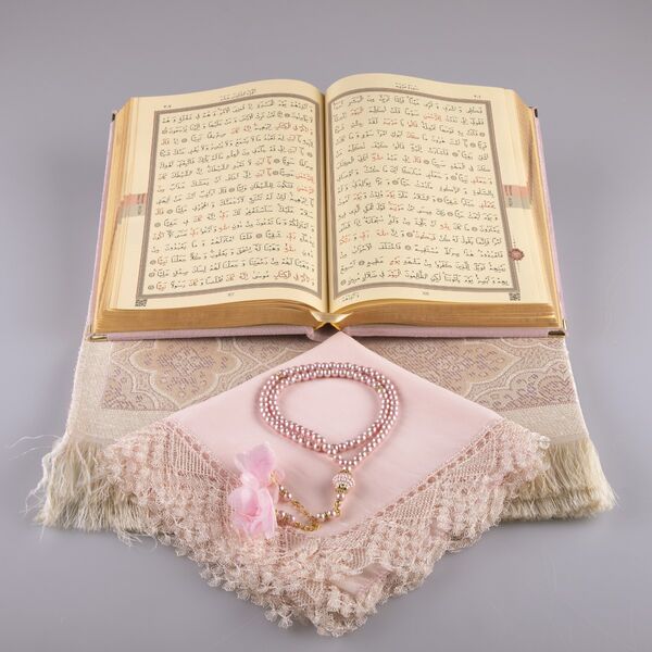Shawl + Prayer Mat + Salah Beads + Velvet Bound Quran Gift Set (Medium Size, Powder Pink)