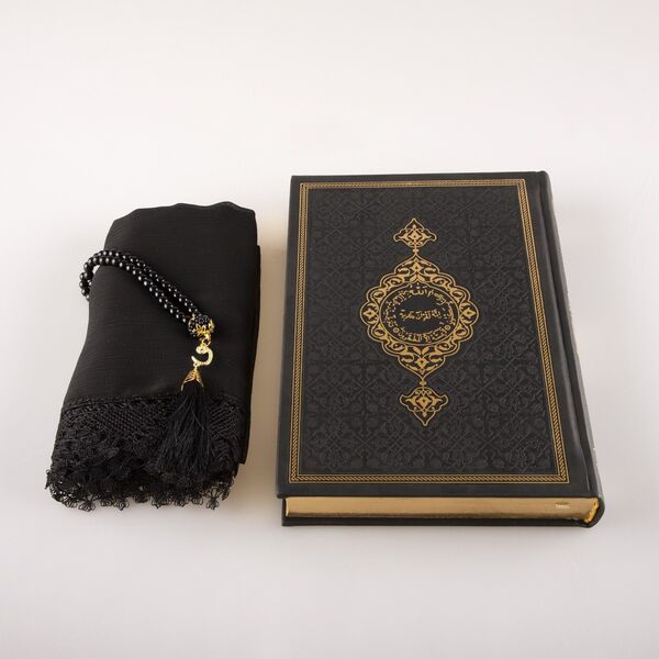 Shawl + Salah Beads + Quran Gift Set (Bag Size, Black)