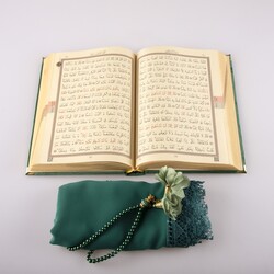 Shawl + Salah Beads + Quran Gift Set (Bag Size, Velvet, Olive Green) - Thumbnail