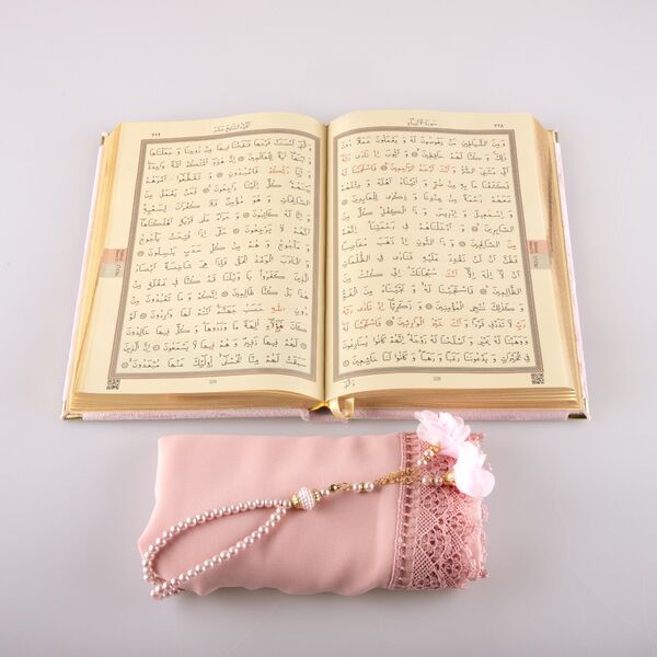 Shawl + Salah Beads + Quran Gift Set (Bag Size, Velvet, Powder Pink)