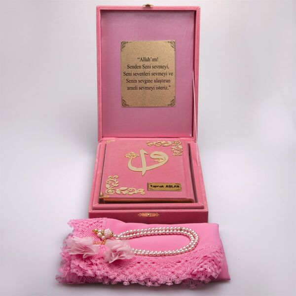 Shawl + Salah Beads + Quran Gift Set (Bookrest Size, Box, Powder Pink)