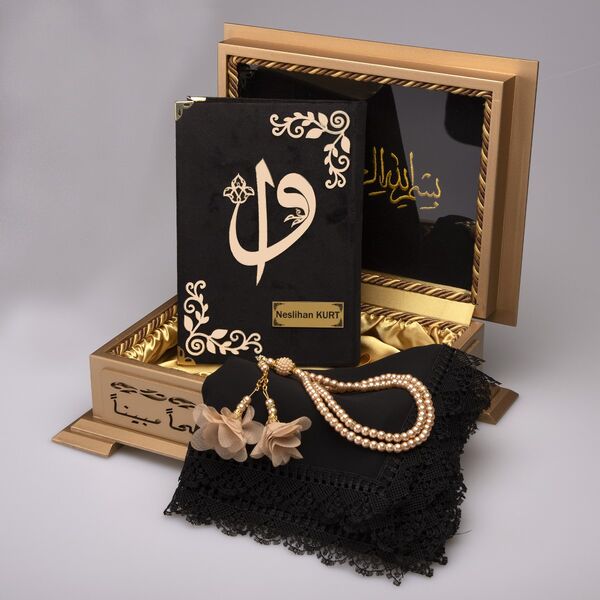 Shawl + Salah Beads + Quran Gift Set (Hafiz Size, Velvet, Black)