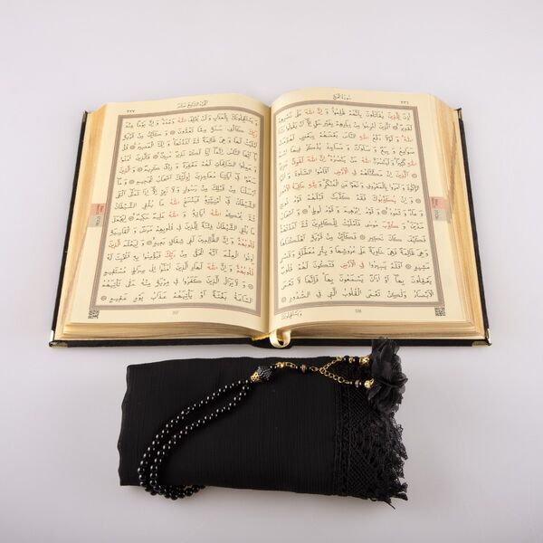 Shawl + Salah Beads + Quran Gift Set (Hafiz Size, Velvet, Black)