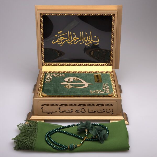 Shawl + Salah Beads + Quran Gift Set (Hafiz Size, Wooden Box, Olive Green)