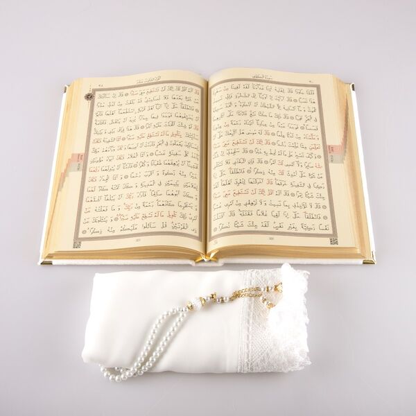 Shawl + Salah Beads + Quran Gift Set (Medium Size, Velvet, White)